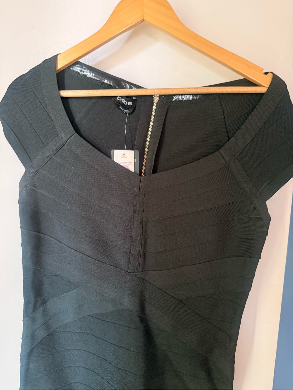bebe Black/dark green Paneled V-Neck Mini Dress